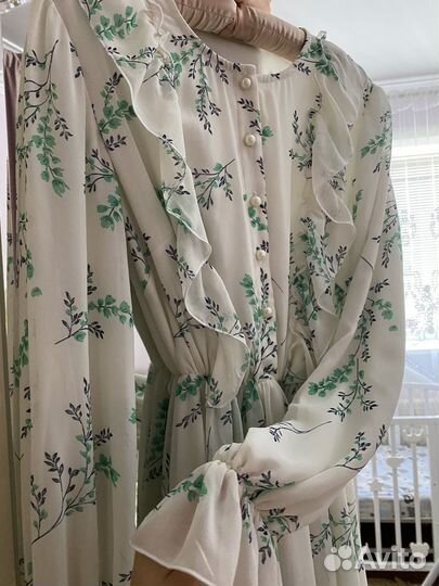 Нарядное платье