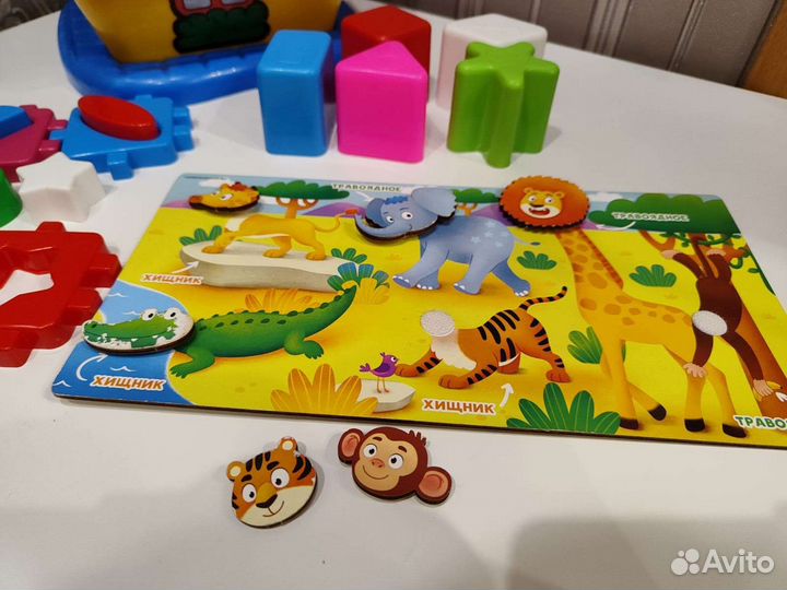 Развивающие игрушки