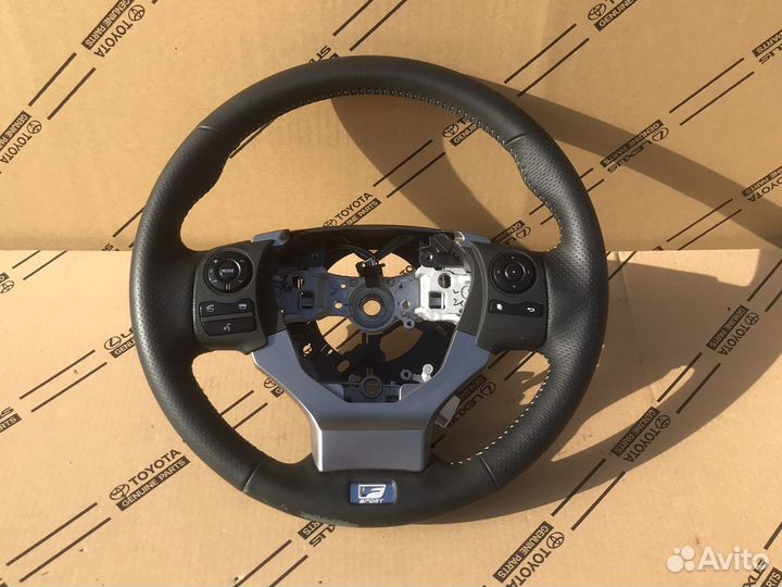 Руль Lexus is 250 F-Sport