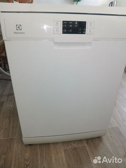 Посудомоечная машина Electrolux 60 см