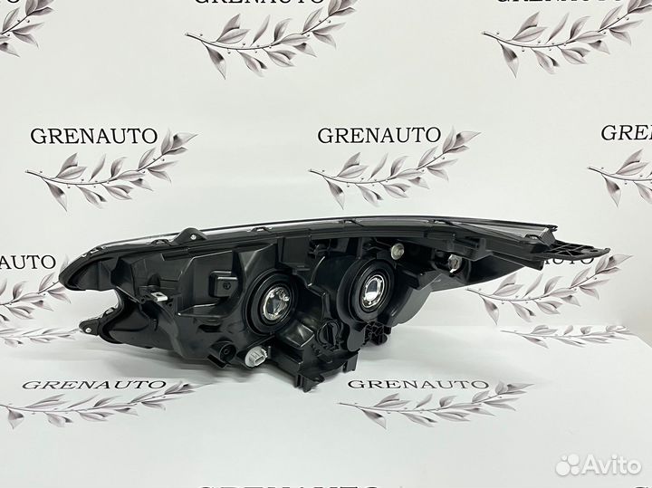 Фара правая галоген Honda Crv4 2012-2015 с LED дхо