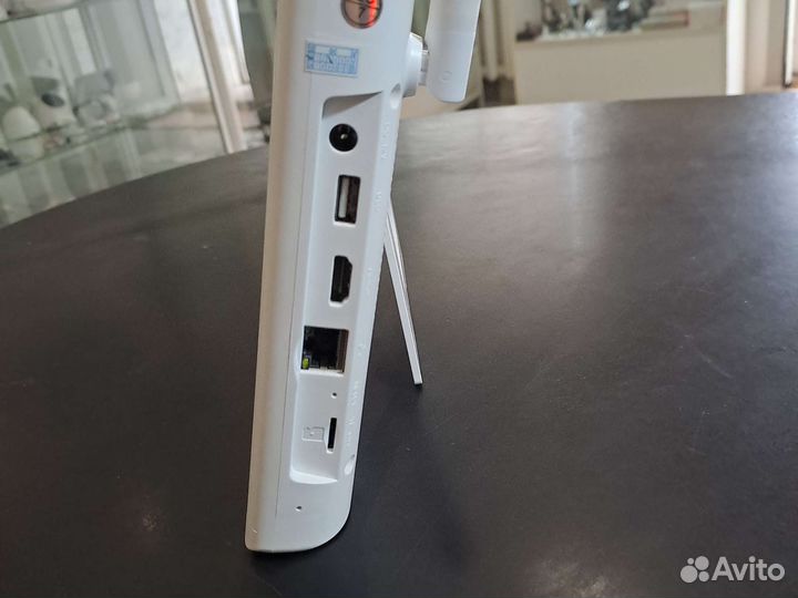 Ip видеорегистратор с монитором Wifi на 10 камер