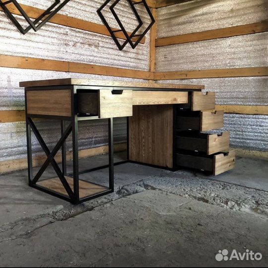 Стол для компьютера лофт