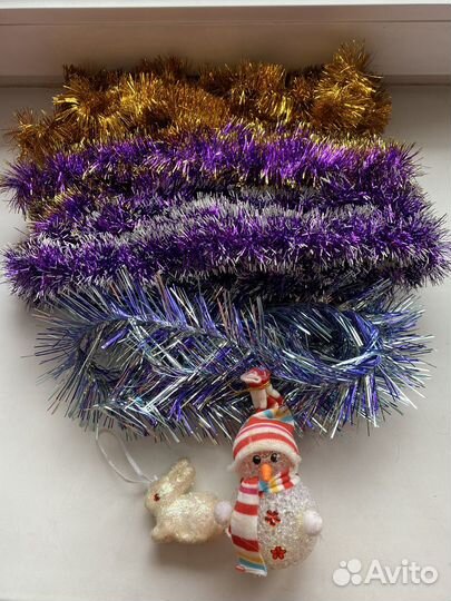 Мишура и игрушки