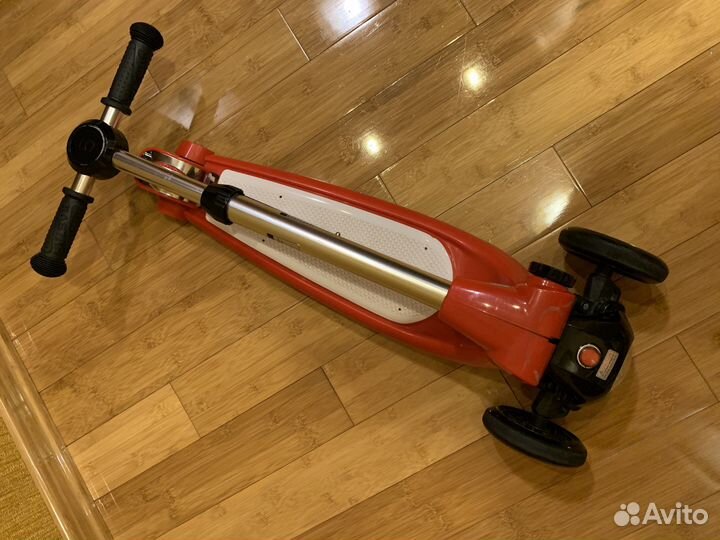 Самокат складной с фарой Rastar