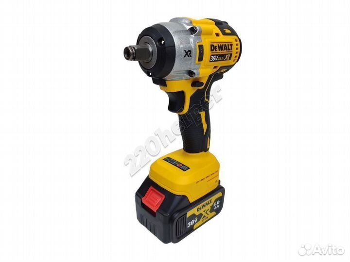 Набо инструмена DeWalt 4в1 + 4 аккумулятора