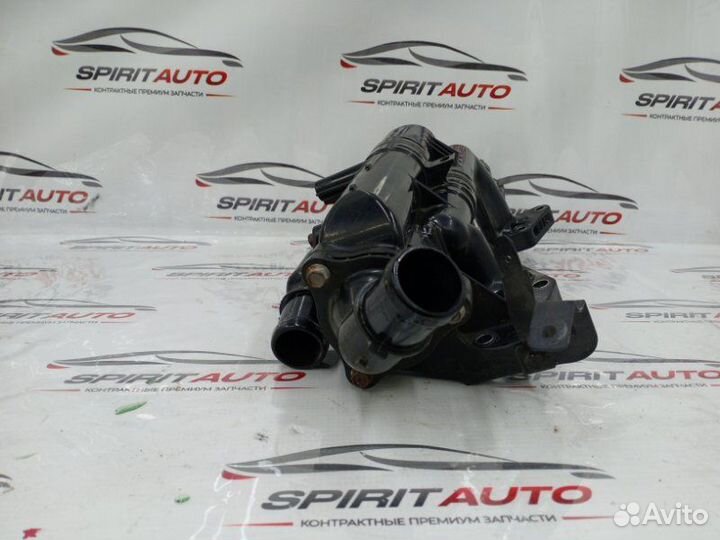 Корпус термостата Kia Quoris 1 G6DH 2012-2019