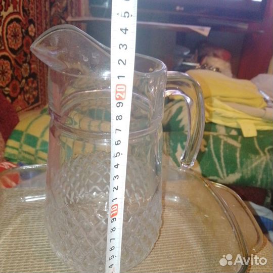 Кувшин и жаропрочная посуда и хрусталь