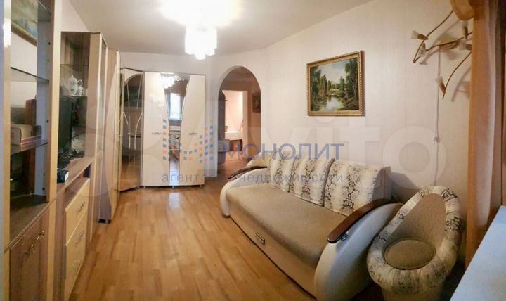 2-к. квартира, 49 м², 9/9 эт.