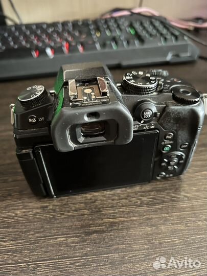 Panasonic Lumix g80 4к полный комплект С объектив