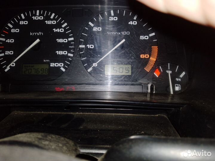 Volkswagen Polo 1.6 МТ, 1997, 207 698 км