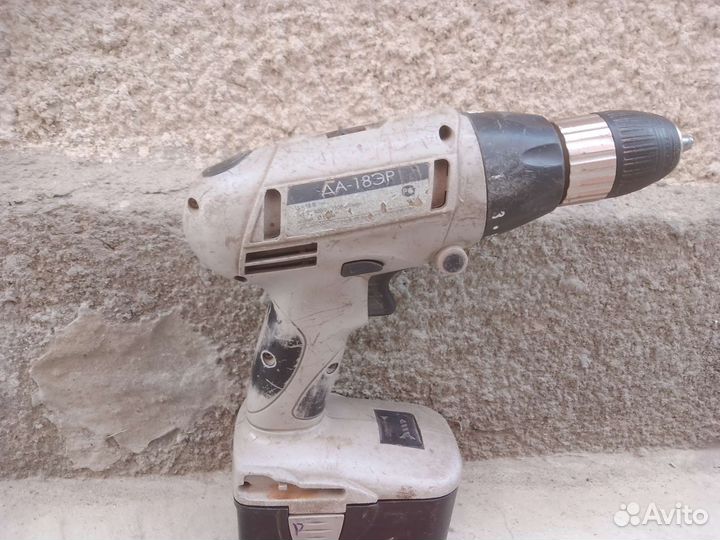 Шуруповерт интерскол да 18эр.Блок монтажный