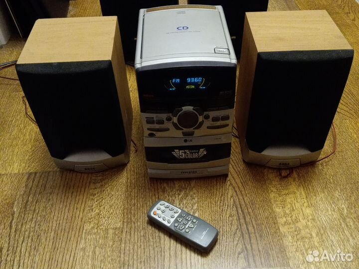 Музыкальный центр LG с пультом
