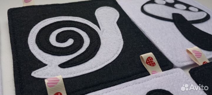 Черно белые карточки для новорожденных