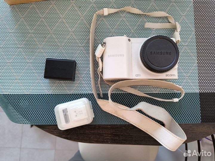 Тушка Samsung NX1000