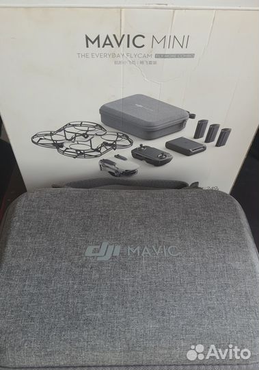 Квадрокоптер DJI Mavic Mini Fly More Combo