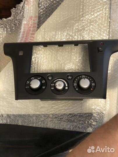 Центральная консоль mitsubishi airtrek