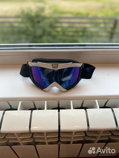 Шлем для мотоцикла-питбайк и доп экипировка