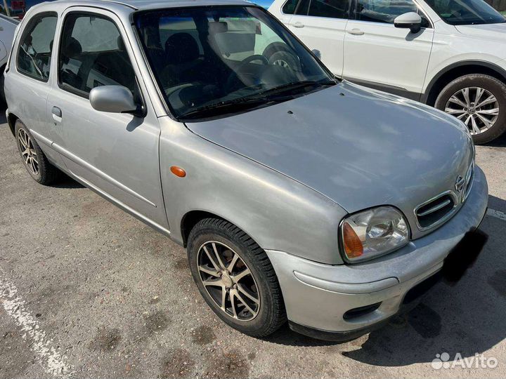 В разборе Nissan micra k11 1992-2002