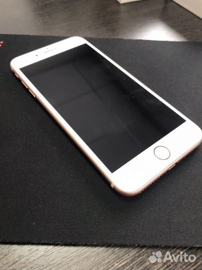 iPhone 8 Plus, 64 ГБ