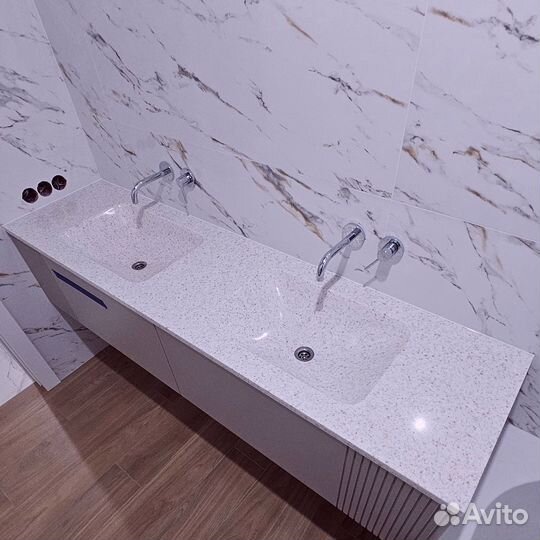 Столешница с раковиной для ванной