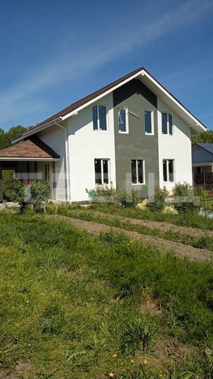 Коттедж 215,2 м² на участке 10 сот.