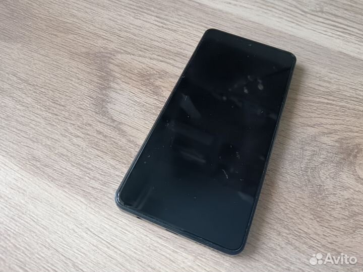TECNO Camon 20, 8/256 ГБ