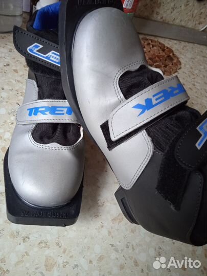 Лыжные ботинки trek