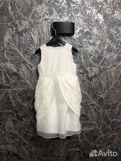 Платье праздничное