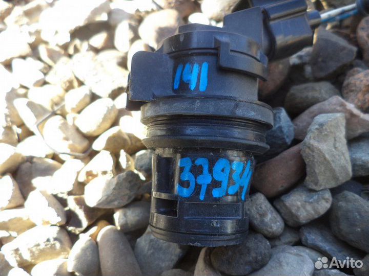 Мотор бачка омывателя Toyota Corolla Fielder