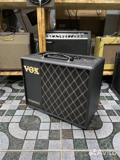 Комбоусилитель vox