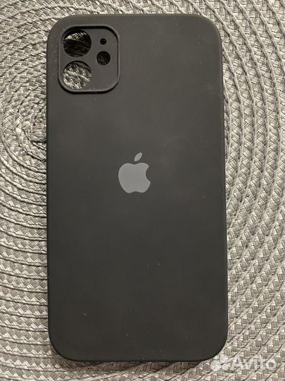 Чехол на iPhone 11