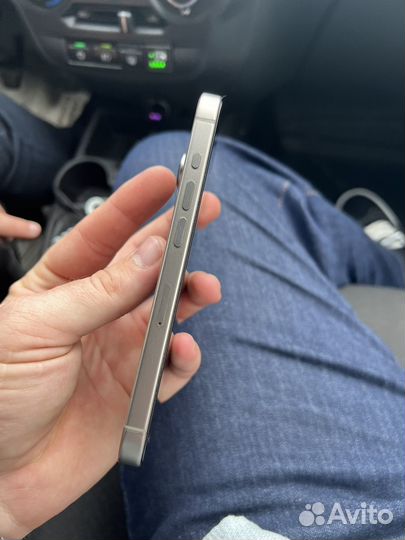 iPhone 15 Pro, 128 ГБ