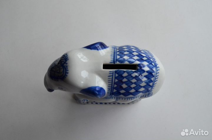 Копилка фарфоровая 