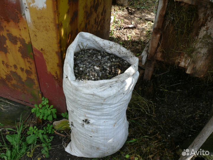 Кроличий навоз