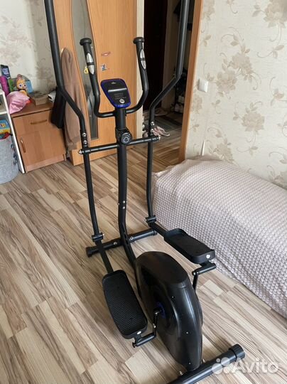 Эллиптический тренажер