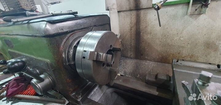 Токарно-винторезный станок 1К625