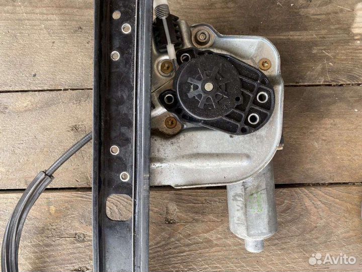 Стеклоподъемник передний правый Bmw X5 E53