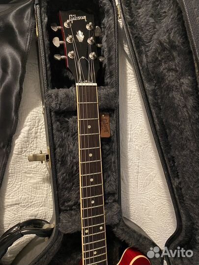 Gibson es 335 dot figured chery 2006