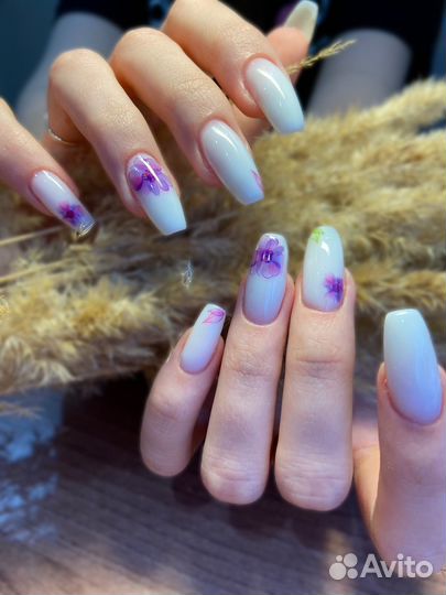 Мастер маникюра