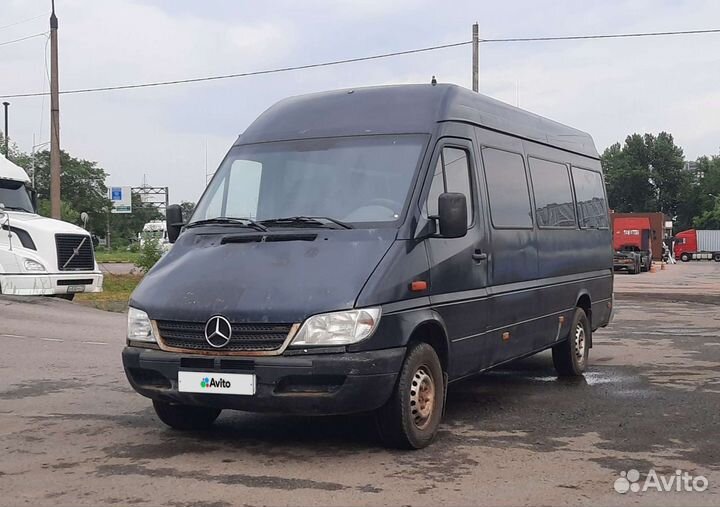 Mb store sprinter 2004