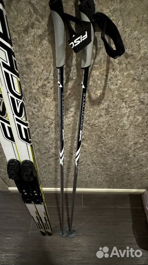 Беговые лыжи fischer с палками