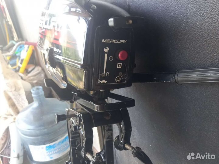 Лодочный матор Mercury 3.3