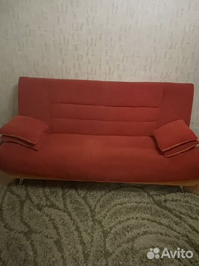 Диван и кресло