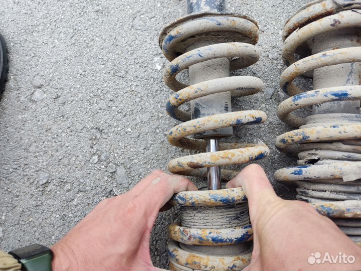 Subaru outback стойки задние bp9