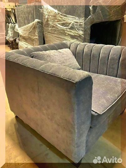 Кресло серое