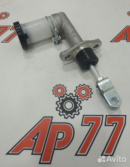 Главный цилиндр сцепления Mitsubishi 4D56 Mb555138