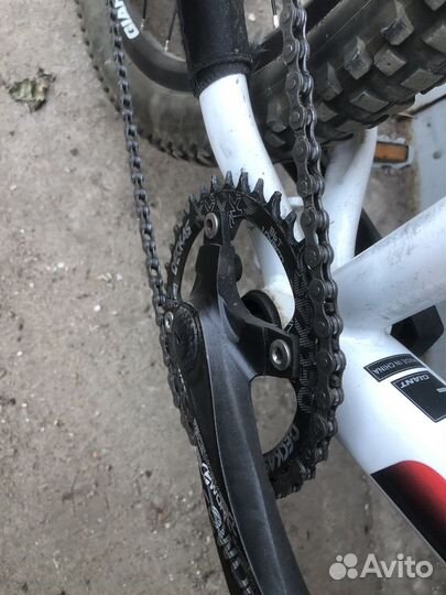 Горный вклосипед Giant Revel 1