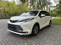 Toyota Sienna 2.5 AT, 2021, 51 000 км, �с пробегом, цена 6 400 000 руб.