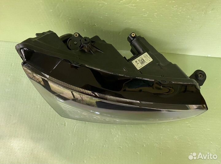Фара правая Skoda Rapid 2